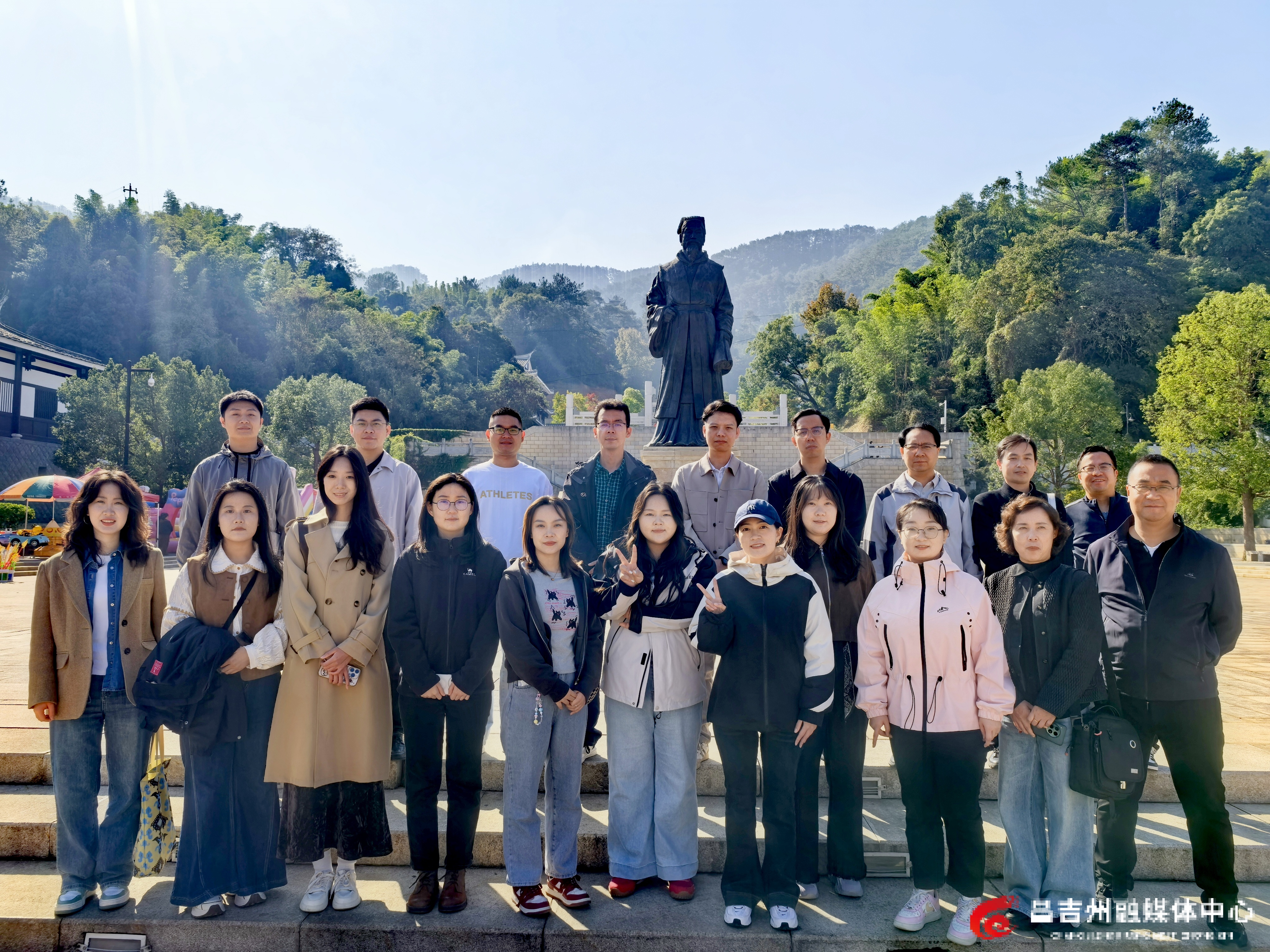 mmexport1764133097478_edit_199303802597563