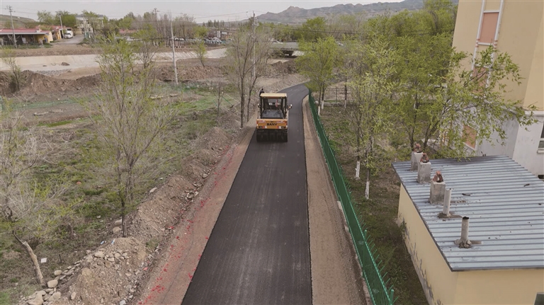 玛纳斯县计划新建村组道路35公里