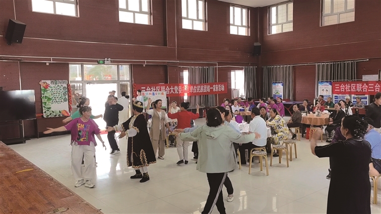 我们的节日·端午 | 吉木萨尔县三台社区百家宴里话团结 “粽”享欢乐聚邻里