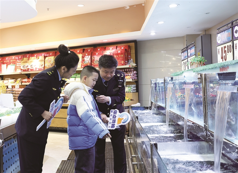 聚焦3·15共筑满意消费 | 群众点单→政府检测→社会监督